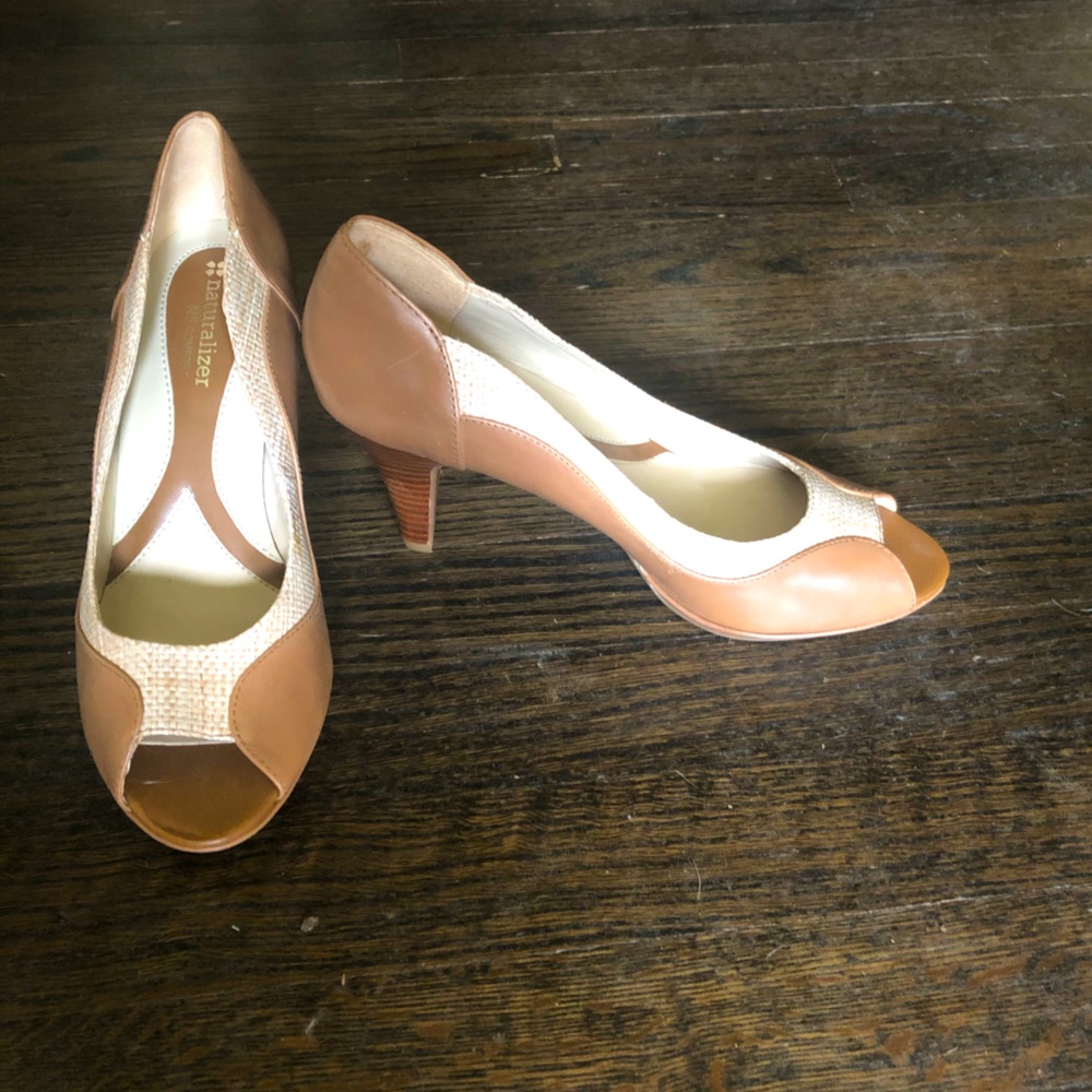 Business heels